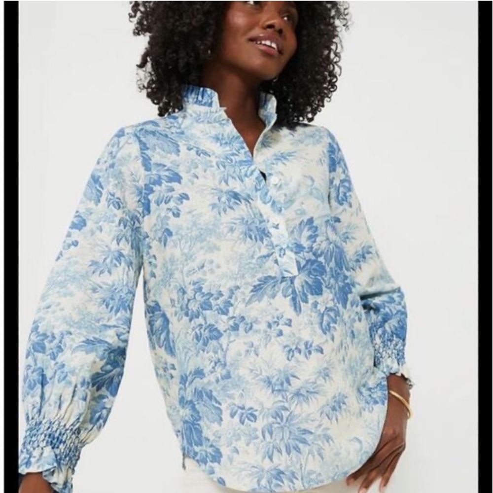 Tuckernuck Misty Blue Toile Tegan Popover